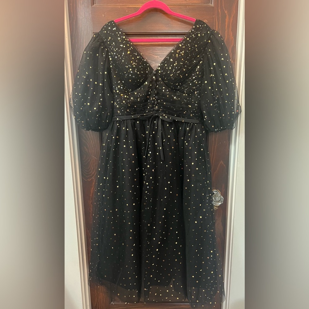 Tulle, Puffy Sleeve, Sparkle Starry, V-neck, Pockets, full skirt, Corset Closure